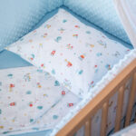 Σετ σεντόνια κούνιας 3 τεμαχίων από οργανικό βαμβάκι Oeko-Tex με Toys Boy print - Karfitsomenosgatos