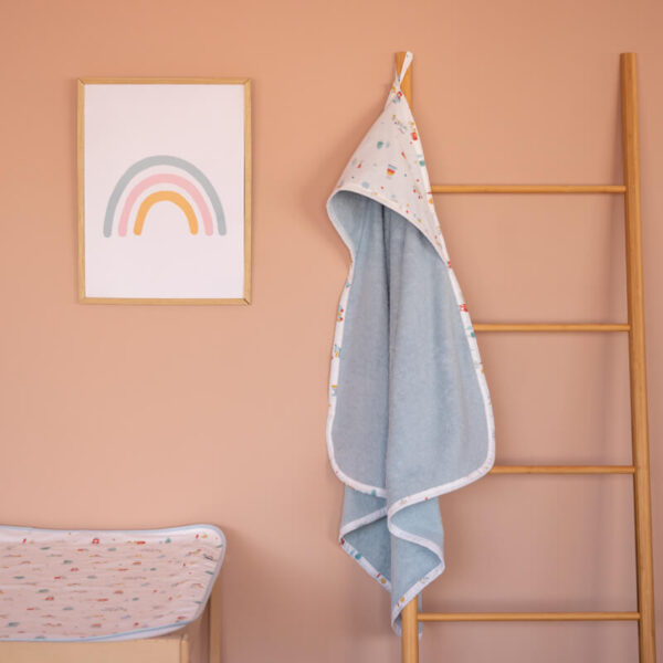 Βρεφική μπουρνουζοπετσέτα από βαμβάκι Oeko-Tex με Toys Boy print | Karfitsomenosgatos