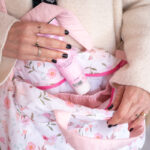 Υφασμάτινο Παιδικό Σακ Βουαγιάζ με Pretty Flowers print | Karfitsomenosgatos