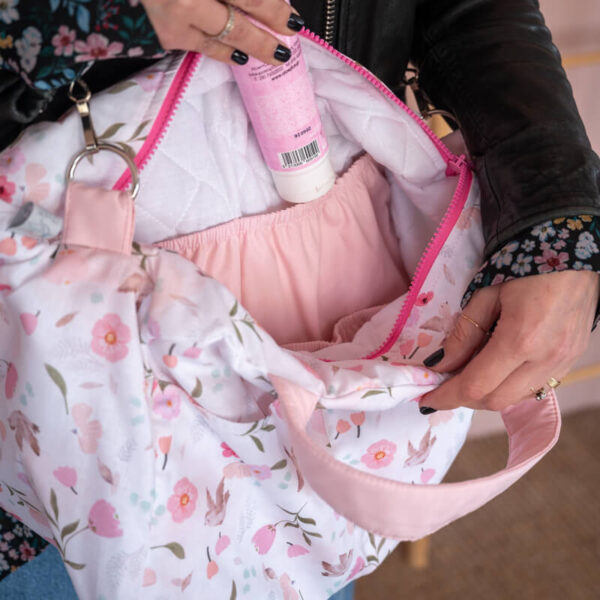 Υφασμάτινο Παιδικό Σακ Βουαγιάζ με Pretty Flowers print | Karfitsomenosgatos