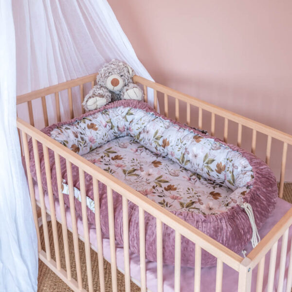 karfitsomensogatos-vamvakeri-folia-gia-vrefoi-peonies