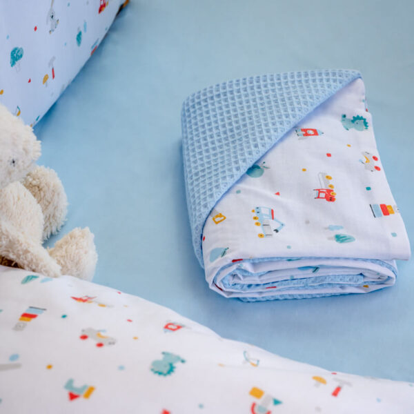 Βρεφική πικέ κουβέρτα με print Toys Boy
