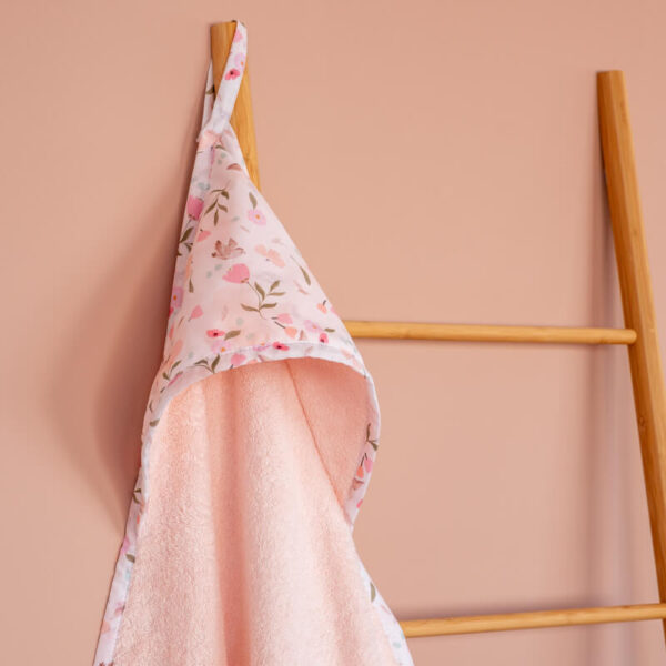 Βρεφική μπουρνουζοπετσέτα από βαμβάκι Oeko-Tex με Pretty Flowers print | Karfistosmenosgatos