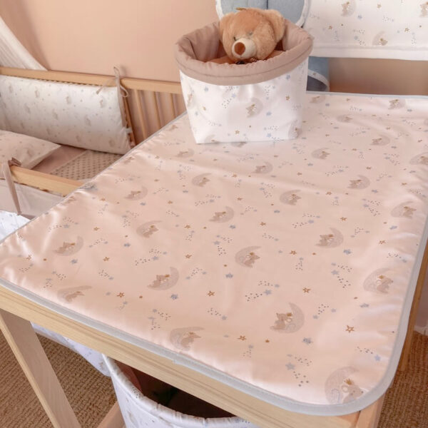 Αδιάβροχο κάλυμμα αλλαγής πάνας από οργανικό βαμβάκι Oeko-Tex με To The Moon print | Karfitsomenosgatos