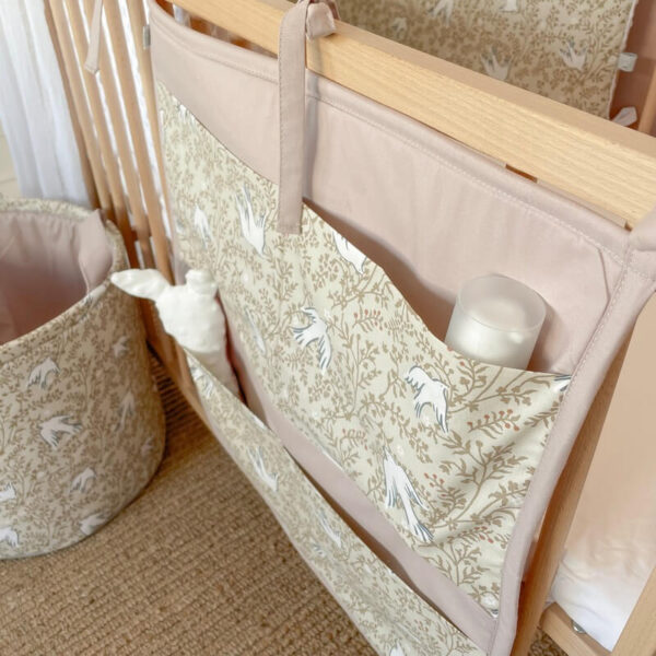 Θήκη οργάνωσης κούνιας από βαμβάκι Oeko-Tex με Swallow print | Karfitsomenosgatos