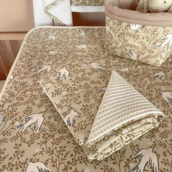 Βρεφική πικέ κουβέρτα με print Swallow | Karfitsomenosgatos