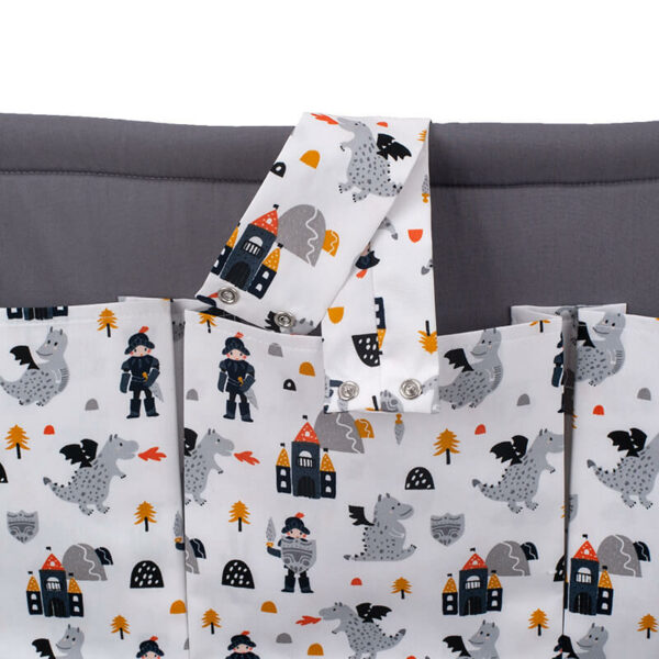 Θήκη οργάνωσης κούνιας από βαμβάκι Oeko-Tex με Knight Castle print | Karfitsomenosgatos