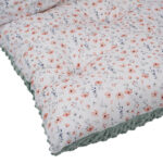 Βαμβακερό μαξιλάρι δαπέδου 2 όψεων με Salmon Daisy print | Karfitsomenosgatos